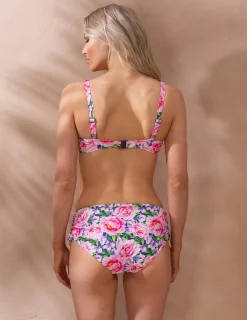 Bikinitrosa Peony Hipster