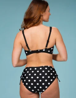 Prickig bikini-bh protes