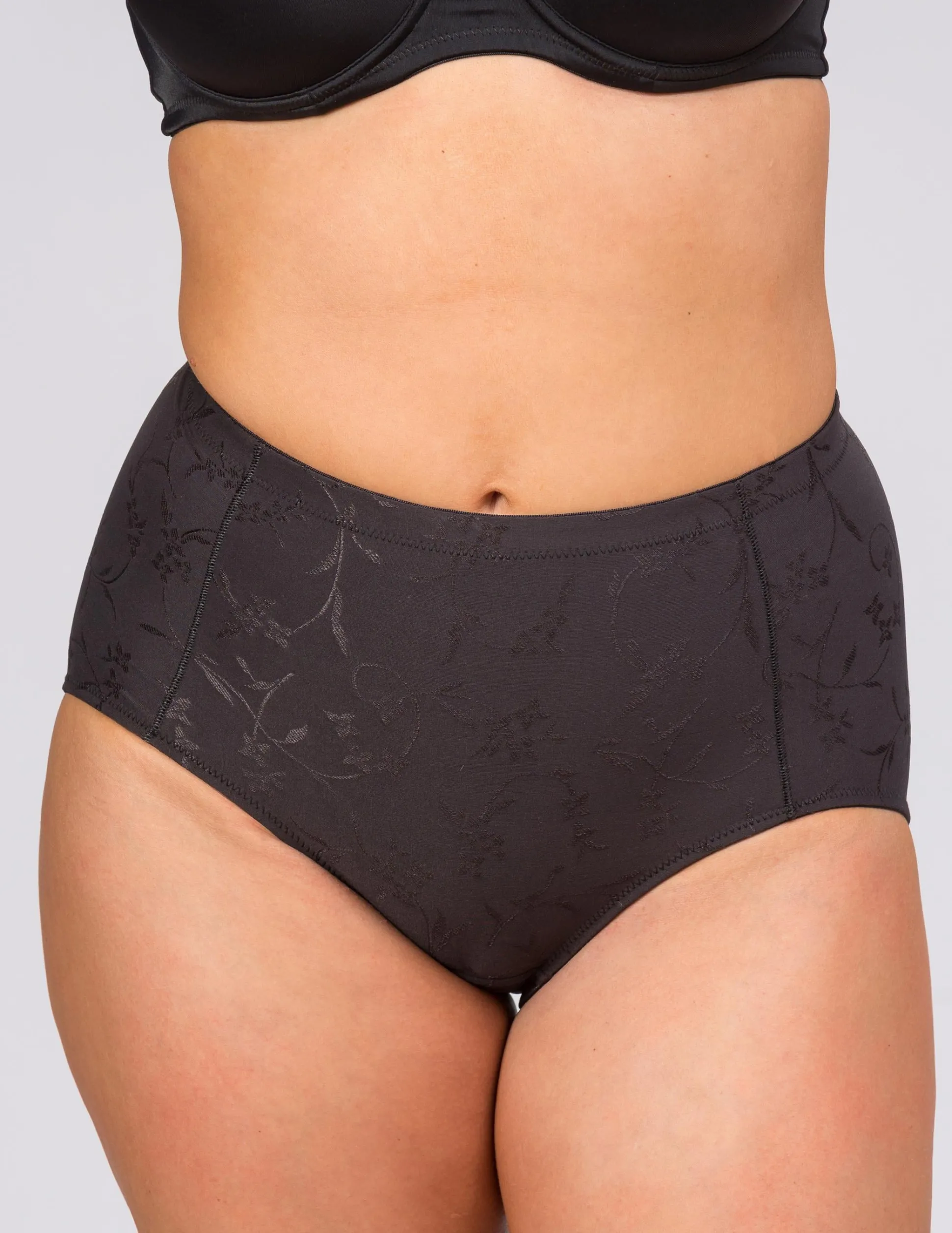 Svart shapingtrosa maxi
